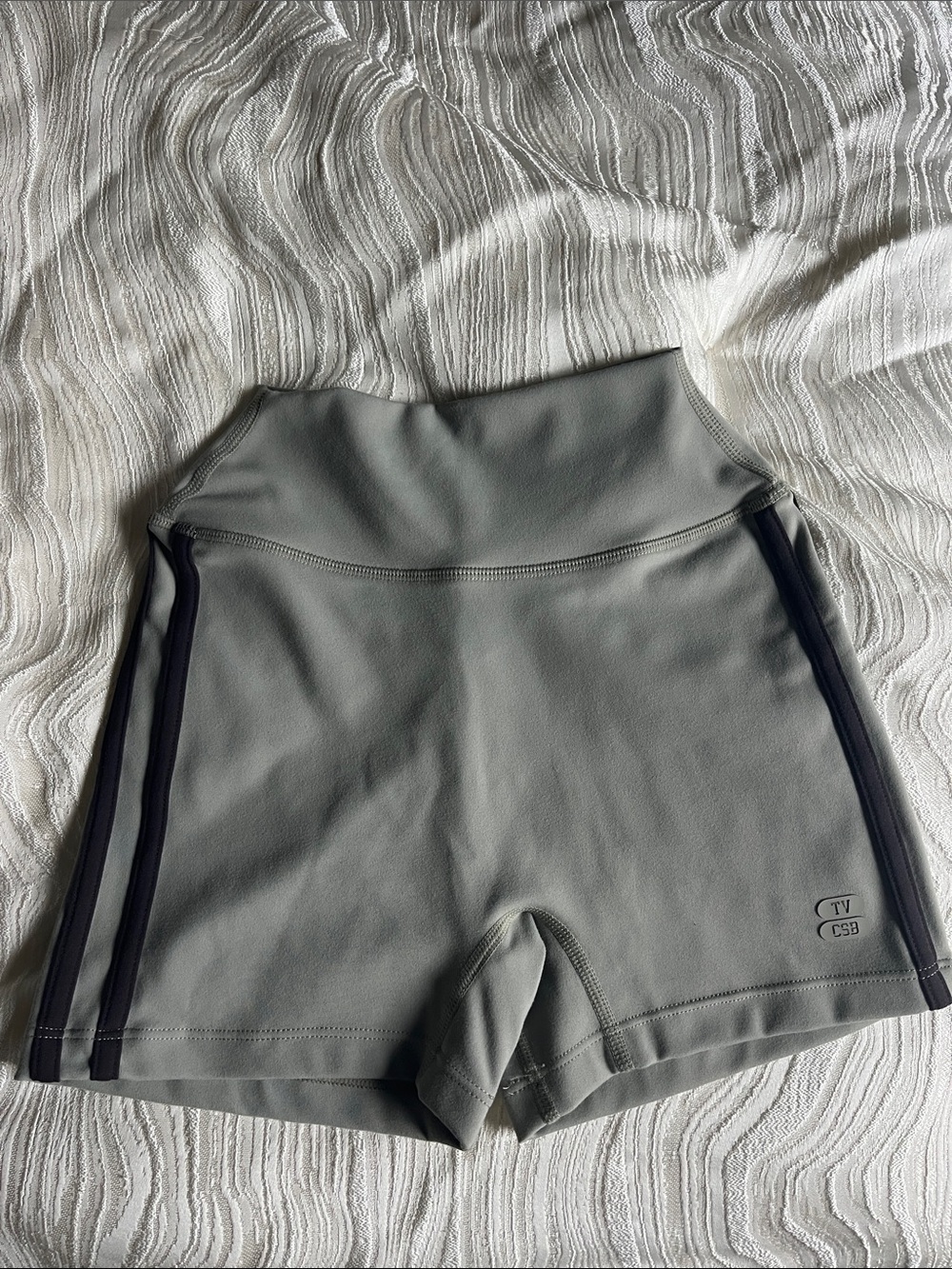 CSB High-Waist Moss Green Active Bike Shorts (never worn)